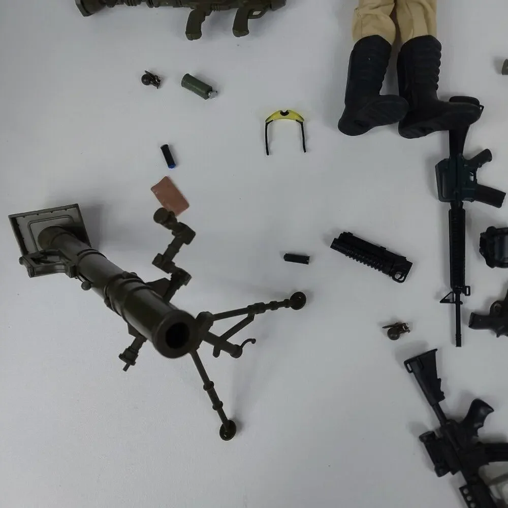 2003 Hasbro Pawtucket GI Joe 12” Talking Interactive Action Figure Accessories‎